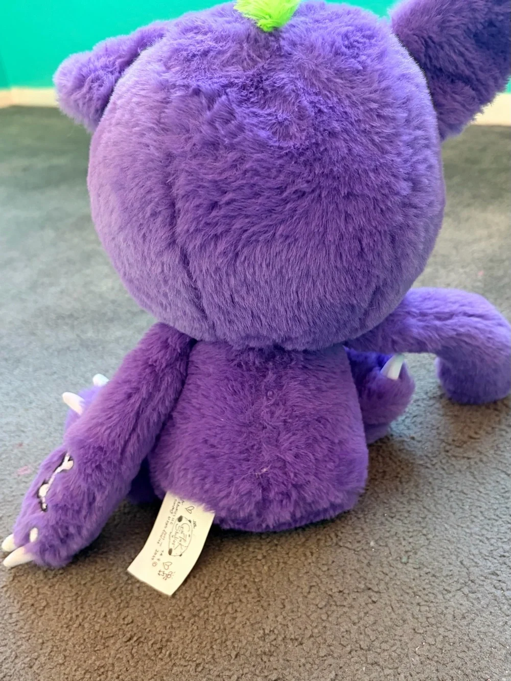 GUS FINK FIZZY MAGOOTS PLUSHIE PAL